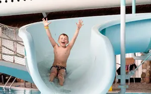 Hvidbjerg Strand Camping Resort Badeland Rutsjebane Dreng